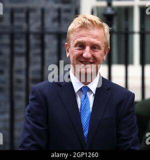 Londres, Royaume-Uni. 28 septembre 2021. Oliver Dowden quitte Downing Street no 10 après une réunion. Credit: Uwe Deffner/Alay Live News Banque D'Images