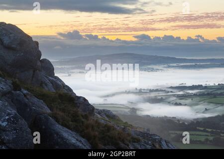 Inversion de nuages Sharptor Bodmin Moor Banque D'Images