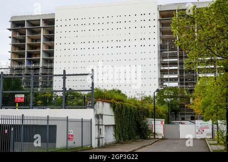 Démolition du bâtiment UC1, quartier Parilly, Bron, banlieue est de Lyon, Rhône, RÉGION AURA, France Banque D'Images