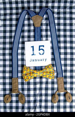 Janvier 15 sur le calendrier en bois.le quinzième jour du mois d'hiver, un calendrier pour le lieu de travail. Hiver. Banque D'Images