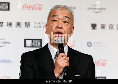 28 septembre 2021, Tokyo, Japon: Kenji Ishizaka Programmeur principal parle lors d'une conférence de presse du 34e Festival international du film de Tokyo (TIFF) à Tokyo. Des représentants du Tokyo International film Festival 2020 (TIFF) répondent aux questions de la presse, notamment les mesures visant à continuer à empêcher la diffusion du COVID-19 pendant la 34e édition. Le TIFF 2021 de cette année aura lieu du 30 octobre au 8 novembre. (Image de crédit: © Rodrigo Reyes Marin/ZUMA Press Wire) Banque D'Images