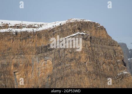 Falaise dans Ordesa et le parc national de Monte Perdido. Pyrénées. Huesca. Aragon. Espagne. Banque D'Images