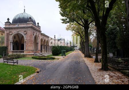 Le cimetière Mirogoj est un parc de cimetière, l'un des sites les plus remarquables de Zagreb, en Croatie Banque D'Images