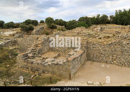 Fouilles et travaux reconstruits à l'ancienne ville de Troie, célèbre pour le légendaire cheval de Troie et la guerre, se trouve à proximité de la ville de Tevfikiye, en Turquie. Banque D'Images