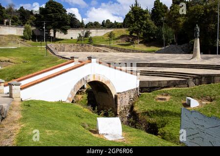 Le célèbre pont historique de Boyaca en Colombie. La bataille pour l'indépendance de la Colombie de Boyaca a eu lieu ici le 7 août 1819. Banque D'Images