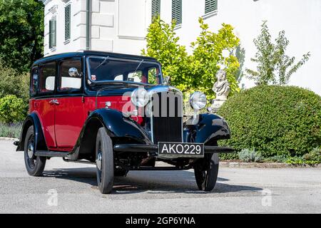 Voiture d'époque Hillman Minx année de construction 1933, 3 rapports, 1, capacité de 185 ccm, 4 cylindres, 30 ch, poids 950 kg, Schloss Neuaigen, Autriche Banque D'Images