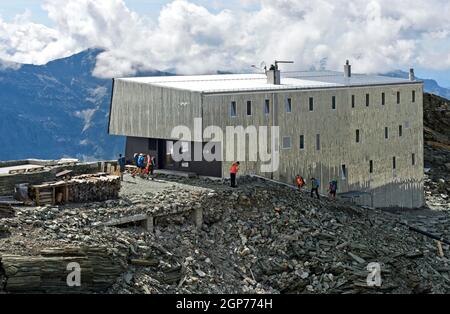 Cabane de montagne Cabane de Tracuit, Zinal, Val d'Anniviers, Valais, Suisse Banque D'Images