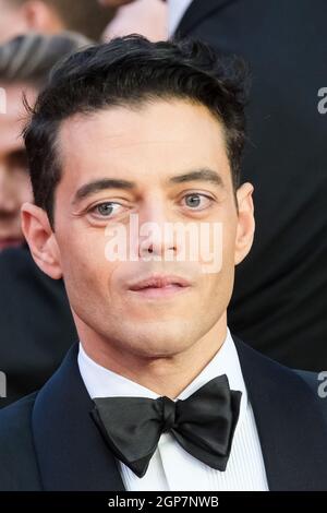 Royal Albert Hall, Londres, Royaume-Uni. 28 septembre 2021. Rami Malek participe à la première mondiale de No Time To Die. Photo par crédit : Julie Edwards/Alamy Live News Banque D'Images