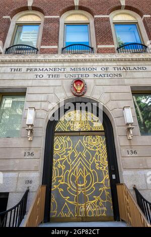 Entrée à la Mission permanente de la Thaïlande auprès des Nations Unies à New York, États-Unis Banque D'Images