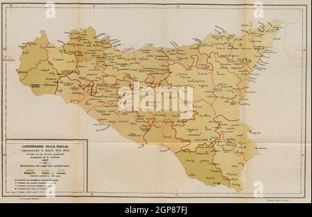 1900 carte de la présence de Mafia en Sicile. Les villes où la mafia est active sont signalées par des points rouges. La Mafia opère principalement dans l'ouest, dans des zones de productivité agricole riche. Banque D'Images