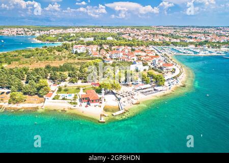 Zadar. Plage de Puntamika à Zadar vue panoramique aérienne, région de Dalmatie en Croatie Banque D'Images