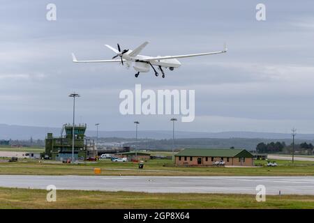 23 septembre 2021. RAF Lossiemouth, Moray, Écosse, Royaume-Uni. C'est le SkyGuardian qui est actuellement basé à RAF Lossiemouth atterrissage à la base, havi Banque D'Images