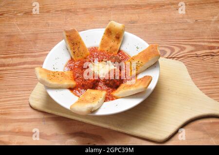 Cuisine italienne authentique connue sous le nom de meatball Banque D'Images