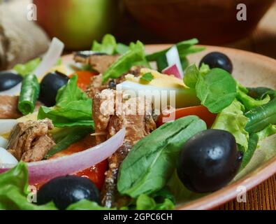 Tonosalata - salade de thon traditionnelle de Grèce Banque D'Images