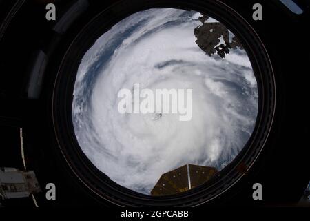 ISS - 28 août 2021 - l'ouragan Ida est photographié comme une tempête de catégorie 2 de la Station spatiale internationale alors qu'il était en orbite à 263 miles au-dessus du golfe de Banque D'Images