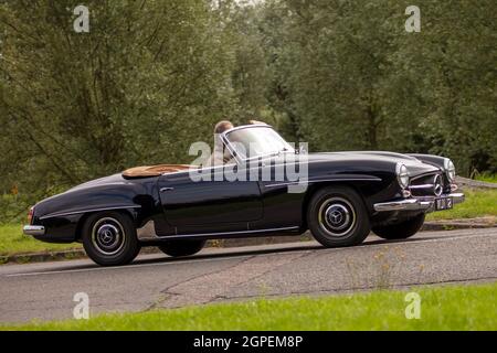 1961 Mercedes-Benz 190SL Roadster voiture classique Banque D'Images