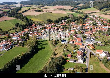 Le village de Nesselröden à Hesse en Allemagne Banque D'Images