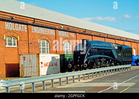 Holgate Engineering travaille avec l'A4 Sir Nigel Gresley, York, Angleterre Banque D'Images