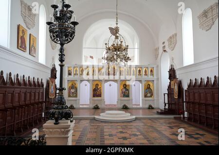 CROATIE, Pakrac, après-guerre de la guerre entre serbes et croates 1991-95, détruit et reconstruire l'église orthodoxe serbe / KROATIEN, Pakrac, Kriegsschäden des Balkankrieges zwischen Serben und Kroaten 1991-95, Pakrac blieb während der Zeit des Kroatienkriegs dans le krümphen und hart wurkaum. Erwerb und Wiederaufgebaute Serbisch-orthodoxe Dreifaltigkeitskirche Banque D'Images