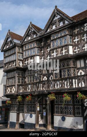 Le Feathers Hotel (XVIIe siècle), l'un des plus célèbres bâtiments classés Grade 1 de Ludlow, Shropshire Banque D'Images