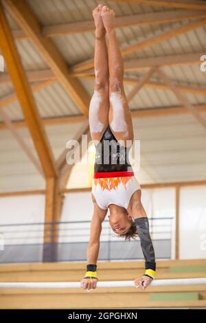 France, Loire, Saint Etienne, gymnaste Mélanie de Jésus dos Santos en formation au pôle Gym France, complexe de gymnastique Séraph Berland Banque D'Images
