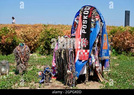 Croatie, Slavonie, Ovcara, tombe de masse d'Ovcara, novembre 20, 1991, 264 personnes de l'hôpital de Vukovar seront torturées et exécutées par les forces serbes, 7 personnes seront inculpées par le TPIY pour crimes contre l'humanité et crimes de guerre Banque D'Images