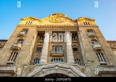 La Hongrie, Budapest, classée au patrimoine mondial de l'UNESCO, le quartier de Buda, les bains et l'hôtel Spa Gellert avec son décor Art Nouveau Banque D'Images