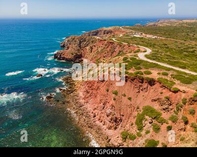 Portugal, Algarve, côte ouest de l'Atlantique, Pontal da Carrapateira (vue aérienne) Banque D'Images