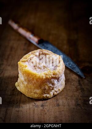 France, haute Marne, Langres, le Langres AOC, lait de vache folle et lavée Banque D'Images