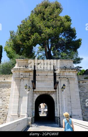 France, Var, Toulon, porte d'Italie du XVIIe au XVIIIe siècle Banque D'Images