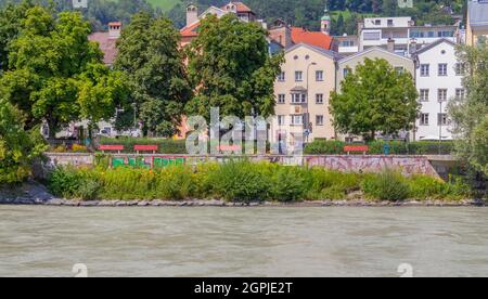 Vue sur la ville d'Innsbruck, la capitale du Tyrol en Autriche Banque D'Images