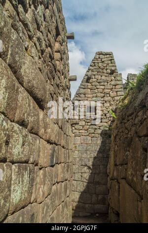 Bâtiments conservés dans les ruines de Machu Picchu, Pérou Banque D'Images