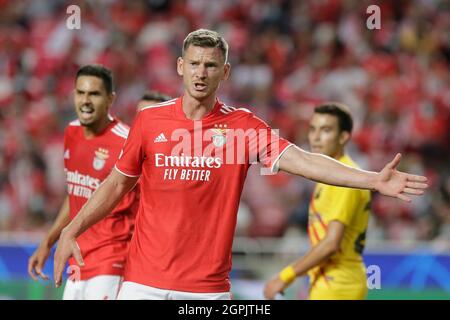 Lisbonne, Portugal. 29 septembre 2021. Jan Vertonghen, défenseur de SL Benfica, réagit lors du match de l'UEFA Champions League Group E entre SL Benfica et le FC Barcelone à l'Estadio da Luz, Lisbonne, le 29 septembre 2021. Crédit Portugal: SPP Sport Press photo. /Alamy Live News Banque D'Images