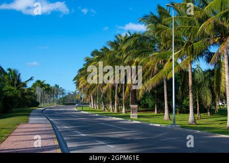 Boulevard Kukulcan km 17 dans la zone hôtelière de Cancun, Quintana Roo QR, Mexique. Banque D'Images