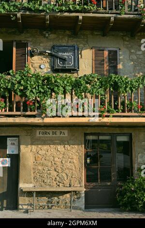 Ville rurale de Hostalets de Bas située dans la région de Garrotxa dans la province de Gerona Banque D'Images