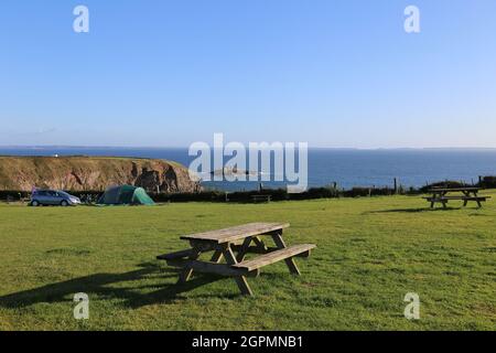 Camping Caerfai Farm, baie Caerfai, St Davids, Pembrokeshire, pays de Galles, Royaume-Uni, Royaume-Uni, Europe Banque D'Images