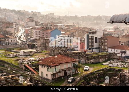 Turquie, Izmir, immeubles d'appartements Banque D'Images