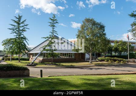 SC Johnson, site de fabrication et de commercialisation à Frimley, Surrey, Royaume-Uni, une entreprise qui fabrique des produits ménagers et industriels de nettoyage et d'hygiène. Banque D'Images