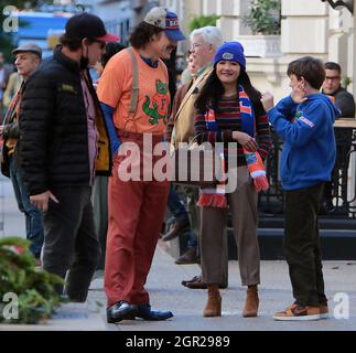 New York, NY, États-Unis. 29 septembre 2021. Javier Bardem, Constance Wu, Winslow Fegley, sur le set de Lyle, Lyle, Crocodile à Central Park à New York le 29 septembre 2021. Crédit : RW/Media Punch/Alamy Live News Banque D'Images