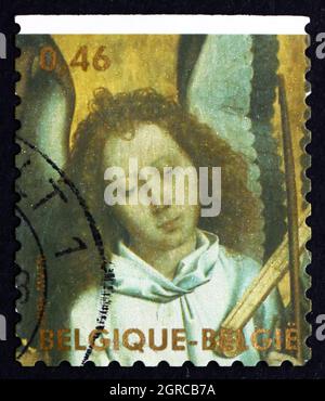 BELGIQUE - VERS 2006: Un timbre imprimé en Belgique montre Head of Angel jouant trompette Marine, Angel peint par Hans Memling, Noël, vers 2006 Banque D'Images