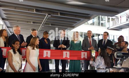 Los Angeles, États-Unis. 1er octobre 2021. 09/30/2021 la cérémonie de dédicace et la découpe officielle du ruban pour l'ouverture de l'Academy Museum of Motion Pictures tenue au Academy Museum of Motion Pictures à Los Angeles, CA crédit: Cronos/Alay Live News Banque D'Images