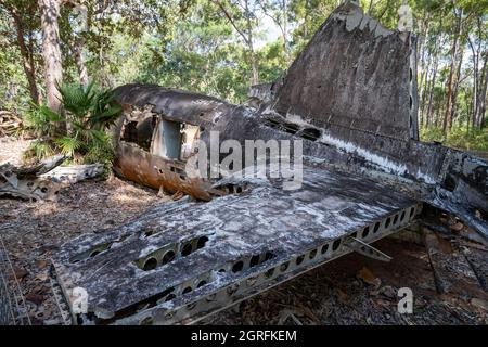 Épave de l'avion DC-3 qui s'est écrasé près de Higgins Field, en 1945. Bamaga, Queensland, Australie Banque D'Images
