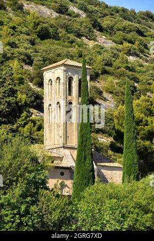 France, Vaucluse, Beaumes de Venise, chapelle notre-Dame d'Aubune (XIe et XIIe siècles) est l'un des plus beaux exemples de l'art roman provençal Banque D'Images