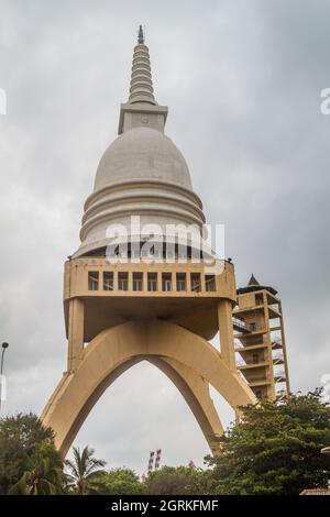 Sambodhi Chaithya Bouddha Jayanthi Chaithya stupa à Colombo, Sri Lanka Banque D'Images