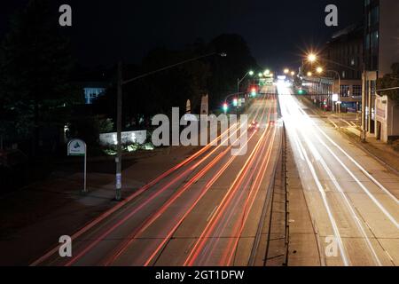 Kogarah, Nouvelle-Galles du Sud - Australie- 12-22-2019: Vue sur Princes Hwy depuis une passerelle. Banque D'Images