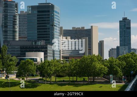 01 juin 2019 Vienne, Autriche - Donaucity Vienne. Le Centre international de Vienne est un complexe avec des gratte-ciels, un grand centre d'affaires à côté du Danube Banque D'Images