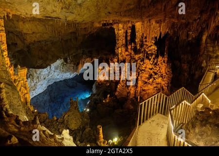 Détails intérieurs de la grotte de Gilindire (Aynaligol), Mersin, Turquie Banque D'Images