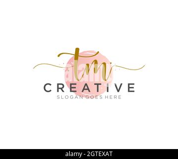 TM logo féminin beauté monogramme et élégant logo design, écriture logo de la signature initiale, mariage, mode, floral et botanique avec créatif Illustration de Vecteur