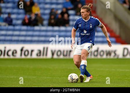 OLDHAM, ROYAUME-UNI. OCTOBRE 2 Carl Piergianni d'Oldham Athletic lors du match Sky Bet League 2 entre Oldham Athletic et Harrogate Town à Boundary Park, Oldham, le samedi 2 octobre 2021. (Credit: Eddie Garvey | MI News) Credit: MI News & Sport /Alay Live News Banque D'Images