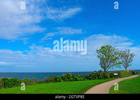 Vue panoramique sur la terre et l'eau à la promenade de la falaise à Newport, Rhode Island -06 Banque D'Images